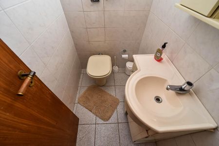 Apartamento à venda com 129m², 2 quartos e 2 vagas Apartamento à venda com 129m², 2 quartos e 2 vagasBanheiro 2