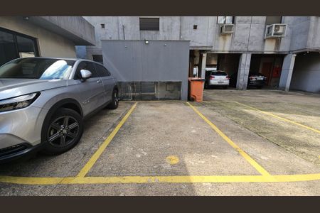 Apartamento à venda com 129m², 2 quartos e 2 vagas Apartamento à venda com 129m², 2 quartos e 2 vagasGaragem