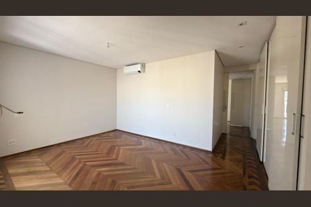 Apartamento à venda com 230m², 4 quartos e 4 vagas Apartamento à venda com 230m², 4 quartos e 4 vagasFoto 20