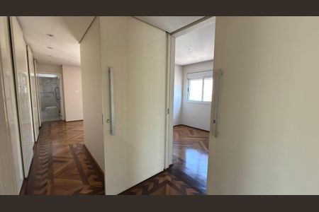 Apartamento à venda com 230m², 4 quartos e 4 vagas Apartamento à venda com 230m², 4 quartos e 4 vagasFoto 28
