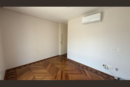 Apartamento à venda com 230m², 4 quartos e 4 vagas Apartamento à venda com 230m², 4 quartos e 4 vagasFoto 30