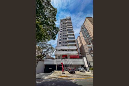 Apartamento à venda com 65m², 3 quartos e 2 vagasFachada