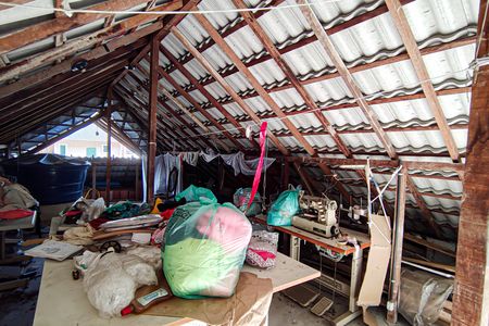 Casa à venda com 150m², 3 quartos e 2 vagasDepósito