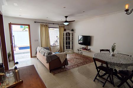 Sala de casa à venda com 3 quartos, 150m² em Taquara, Rio de Janeiro