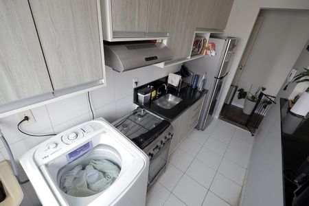 Apartamento à venda com 48m², 2 quartos e 1 vagaCozinha e Área de Serviço