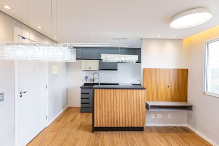 Sala de apartamento para alugar com 2 quartos, 38m² em Usina Piratininga, São Paulo