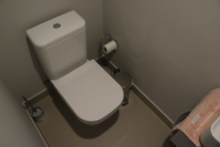 Apartamento à venda com 100m², 2 quartos e 2 vagasLavabo