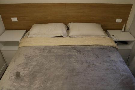 Apartamento à venda com 100m², 2 quartos e 2 vagasSuíte