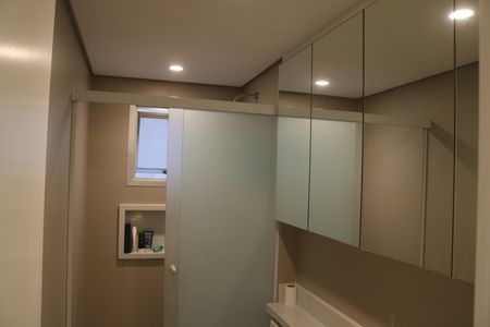 Apartamento à venda com 100m², 2 quartos e 2 vagasBanheiro