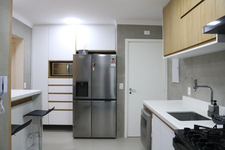 Apartamento à venda com 100m², 2 quartos e 2 vagasCozinha e Área de Serviço