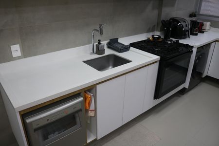 Apartamento à venda com 100m², 2 quartos e 2 vagasCozinha e Área de Serviço