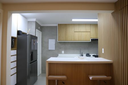 Apartamento à venda com 100m², 2 quartos e 2 vagasCozinha e Área de Serviço