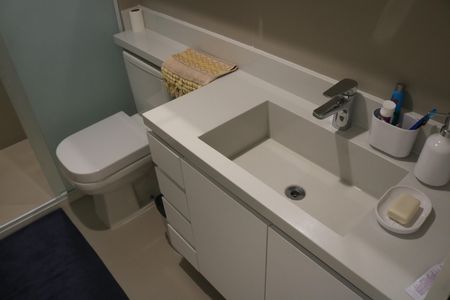 Apartamento à venda com 100m², 2 quartos e 2 vagasBanheiro