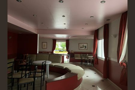 Apartamento à venda com 100m², 2 quartos e 2 vagasÁrea comum - Salão de festas