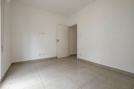 Quarto 1 de apartamento para alugar com 2 quartos, 70m² em Cerqueira César, São Paulo