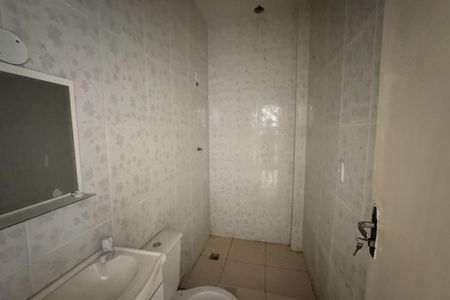 Casa para alugar com 71m², 2 quartos e 2 vagasBanheiro 2