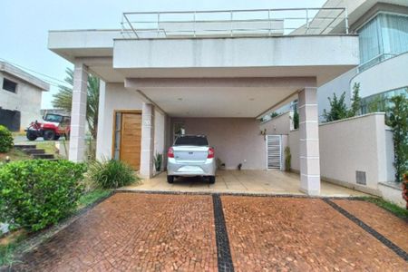 Casa de condomínio para alugar com 323m², 4 quartos e 4 vagasGaragem