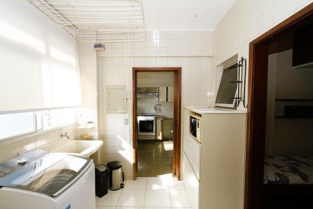 Apartamento à venda com 140m², 4 quartos e 2 vagasÁrea de Serviço