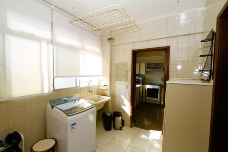 Apartamento à venda com 140m², 4 quartos e 2 vagasÁrea de Serviço