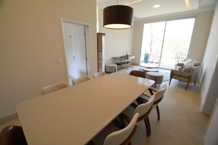 Sala de casa de condomínio à venda com 2 quartos, 156m² em Chácara Bela Vista, Campinas