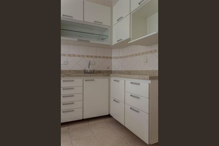 Apartamento para alugar com 117m², 3 quartos e 2 vagasCozinha