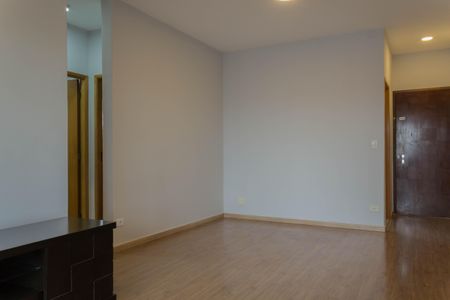 Apartamento para alugar com 117m², 3 quartos e 2 vagasSala