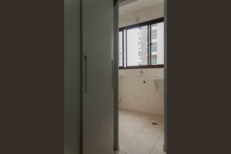Apartamento para alugar com 117m², 3 quartos e 2 vagasÁrea de Serviço