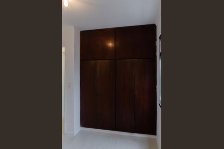 Apartamento à venda com 81m², 2 quartos e 1 vaga Apartamento à venda com 81m², 2 quartos e 1 vagaQuarto 1