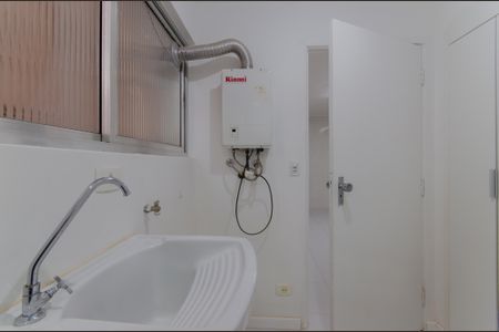 Apartamento à venda com 81m², 2 quartos e 1 vaga Apartamento à venda com 81m², 2 quartos e 1 vagaÁrea de Serviço