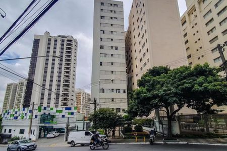 Apartamento à venda com 81m², 2 quartos e 1 vaga Apartamento à venda com 81m², 2 quartos e 1 vagaFachada