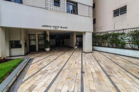Apartamento à venda com 81m², 2 quartos e 1 vaga Apartamento à venda com 81m², 2 quartos e 1 vagaÁrea comum