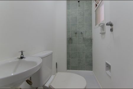 Apartamento à venda com 81m², 2 quartos e 1 vaga Apartamento à venda com 81m², 2 quartos e 1 vagaBanheiro de serviço