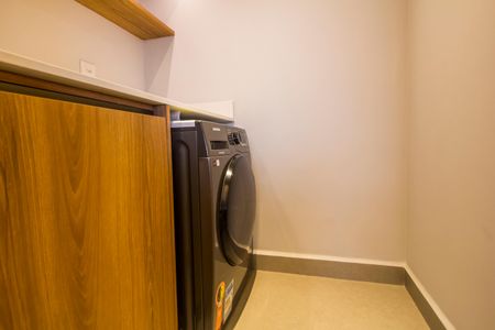 Apartamento para alugar com 124m², 2 quartos e 2 vagas Apartamento para alugar com 124m², 2 quartos e 2 vagasÁrea de Serviço