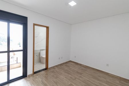 Casa à venda com 230m², 3 quartos e 6 vagasSuíte 3