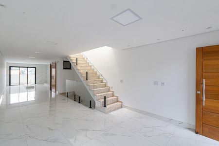 Casa à venda com 230m², 3 quartos e 6 vagasSala/Cozinha