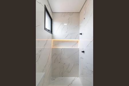 Casa à venda com 230m², 3 quartos e 6 vagasBanheiro Suíte 3