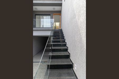 Casa à venda com 230m², 3 quartos e 6 vagasÁrea Externa