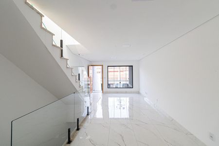 Casa à venda com 230m², 3 quartos e 6 vagasSala/Cozinha