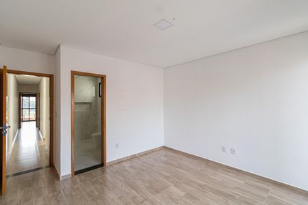 Casa à venda com 230m², 3 quartos e 6 vagasSuíte 1