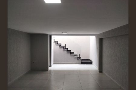 Casa à venda com 245m², 3 quartos e 5 vagasÁrea comum - Salão 