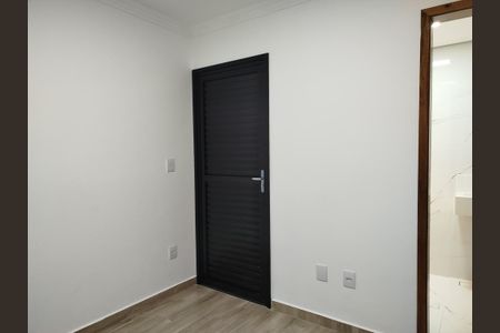 Casa à venda com 245m², 3 quartos e 5 vagasSuíte 2