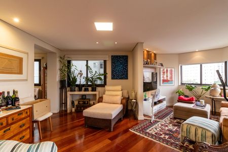 Sala de apartamento à venda com 3 quartos, 190m² em Sumaré, São Paulo
