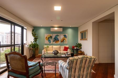 Apartamento à venda com 190m², 3 quartos e 3 vagasSala