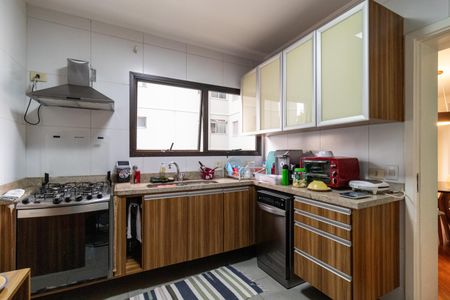 Apartamento à venda com 190m², 3 quartos e 3 vagasCozinha