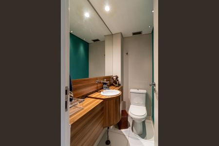 Apartamento à venda com 190m², 3 quartos e 3 vagasLavabo