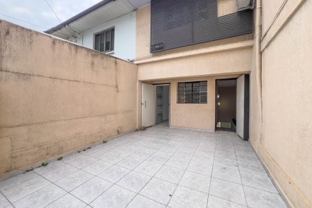 Casa para alugar com 125m², 2 quartos e 1 vagaÁrea comum