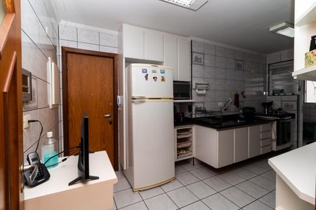 Apartamento à venda com 90m², 2 quartos e 2 vagasCozinha