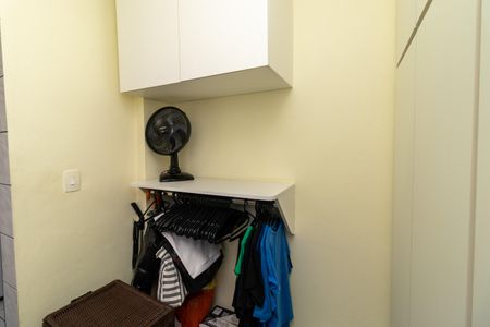 Apartamento à venda com 90m², 2 quartos e 2 vagasQuarto de Serviço