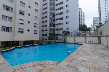 Apartamento à venda com 90m², 2 quartos e 2 vagasÁrea comum - Piscina