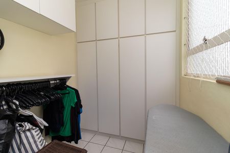 Apartamento à venda com 90m², 2 quartos e 2 vagasQuarto de Serviço